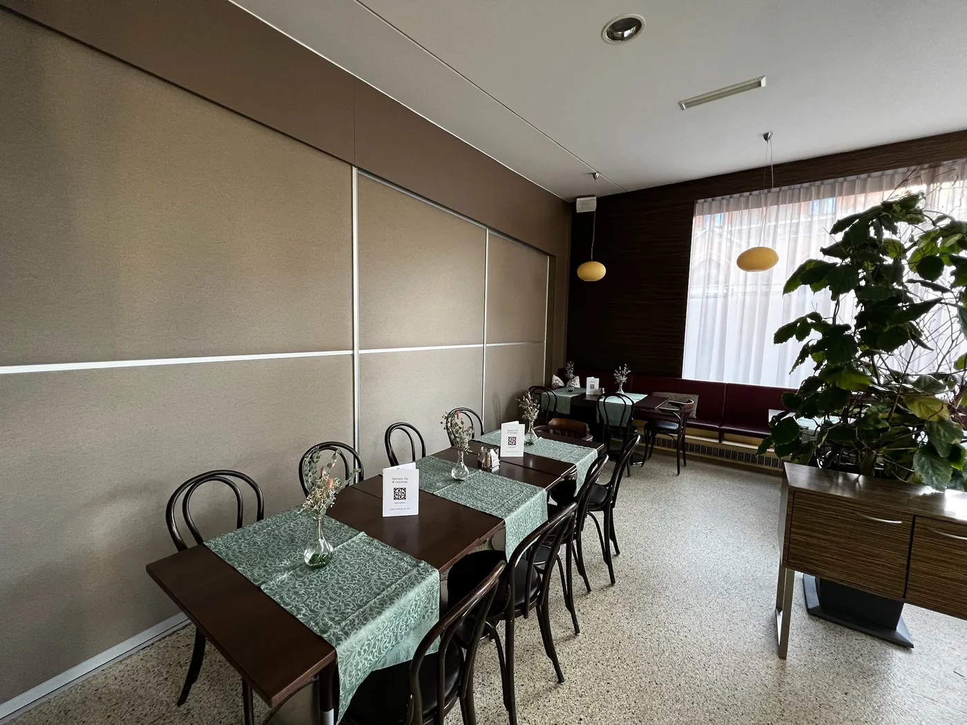 Ruhiges Nebenzimmer für geschlossene Runden